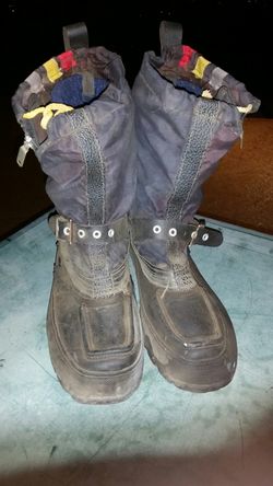 Snow Boots