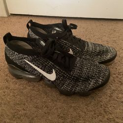 Nike VaporMaxes
