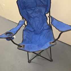 FOLDING  CHAIR 