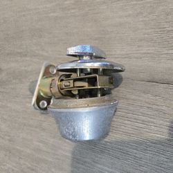Deadbolt