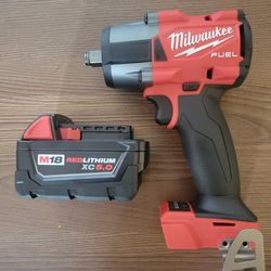 $419value FREE XC5.0 BATTERY! Milwaukee M18 FUEL 1/2" Mid Torque Impact Wrench! 