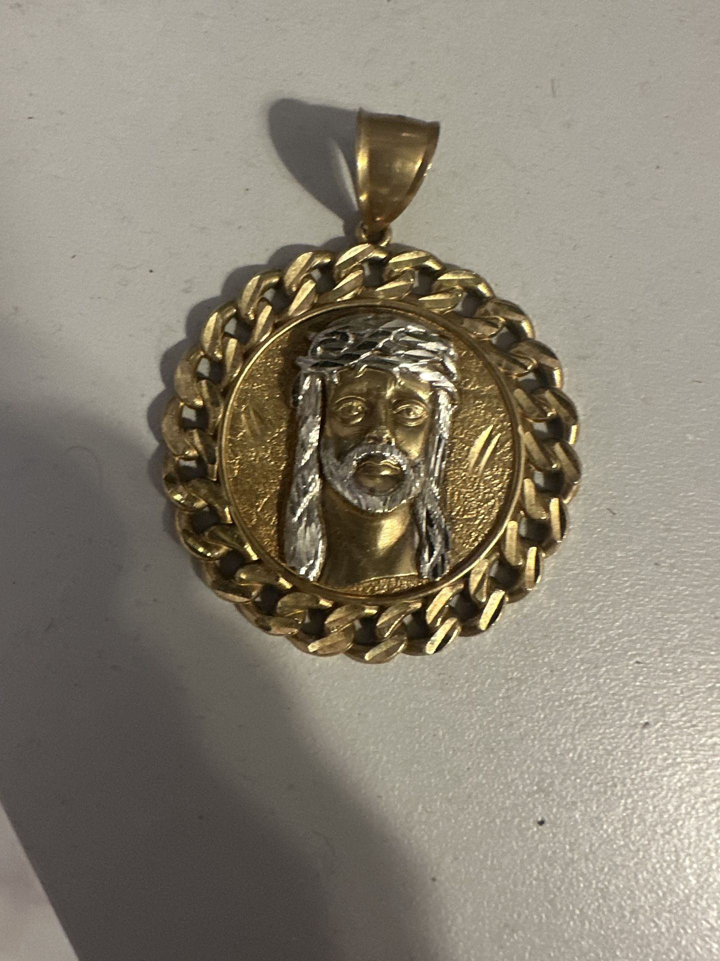 10k Gold Pendant