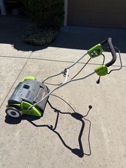 Greenworks 14” Corded Electric Dethatcher