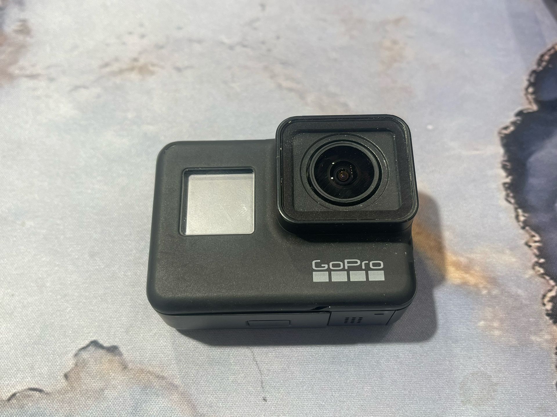 GoPro Hero 7 Black 128 + Accessories