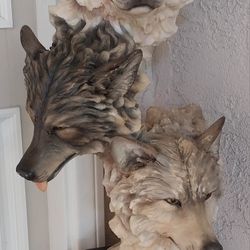 Wolf Statue 2 Ft Tall Nice 