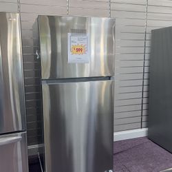 Refrigerator Stainless Steel 30” Inches New Open Box And 1 Year Warranty 