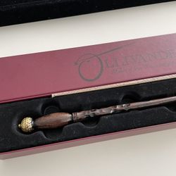 Harry Potter Ollivander Wand In Mint Condition 