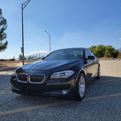BMW 528I 2011 