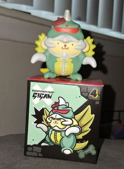 Pompompurin Gigan Figure #4 with Box