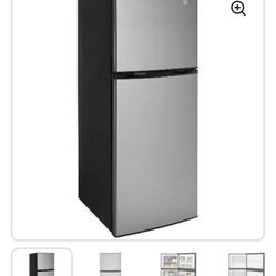 GE Refrigerator 