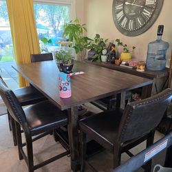 Table + chairs + bench