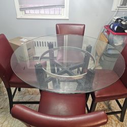 Dining Table + 4 Chairs