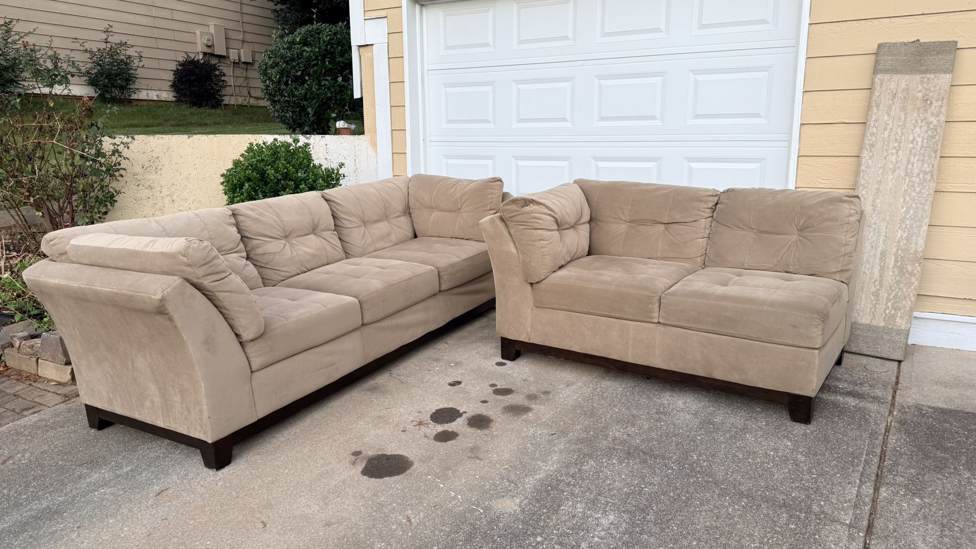 Living Room Set – 3-Seater Sofa + 2-Seater One-Arm Loveseat