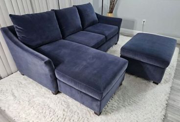 New! "BASSETT FORNITURE" (High-end quality and heavy-duty structure), Premium navy blue microfiber velvet, ottoman with deep storage and drop hinges, 