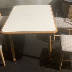 Table Chairs For Sale 
