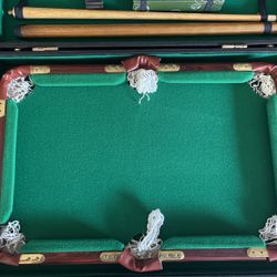 Mini Pool Table Comes In Brief Case