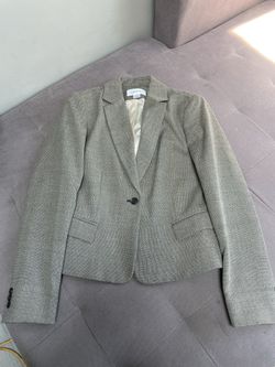 Women’s 8 Calvin Klein Blazer
