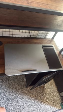 Lap desk