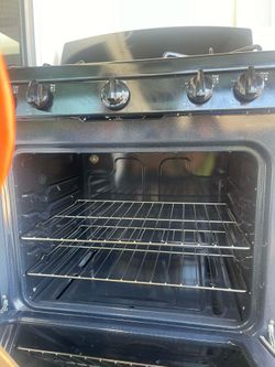 Gas stove (GE) like new