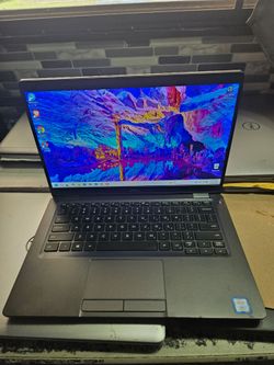 DELL Latitude 5300 - 13.3" TOUCH Screen  i7-8665U-2.11GHz,12GB Ram,256GB SSD Hard Drive,Windows 11