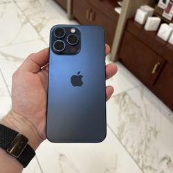 Powerful iPhone 15 Pro Max 256GB Unlocked Blue – Includes Charger