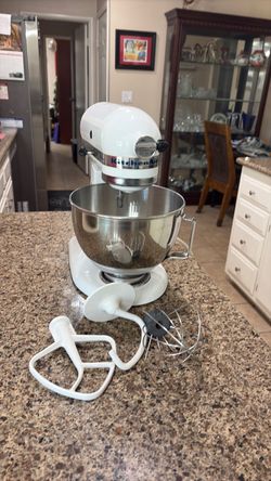 KitchenAid Stand Mixer with Attachments