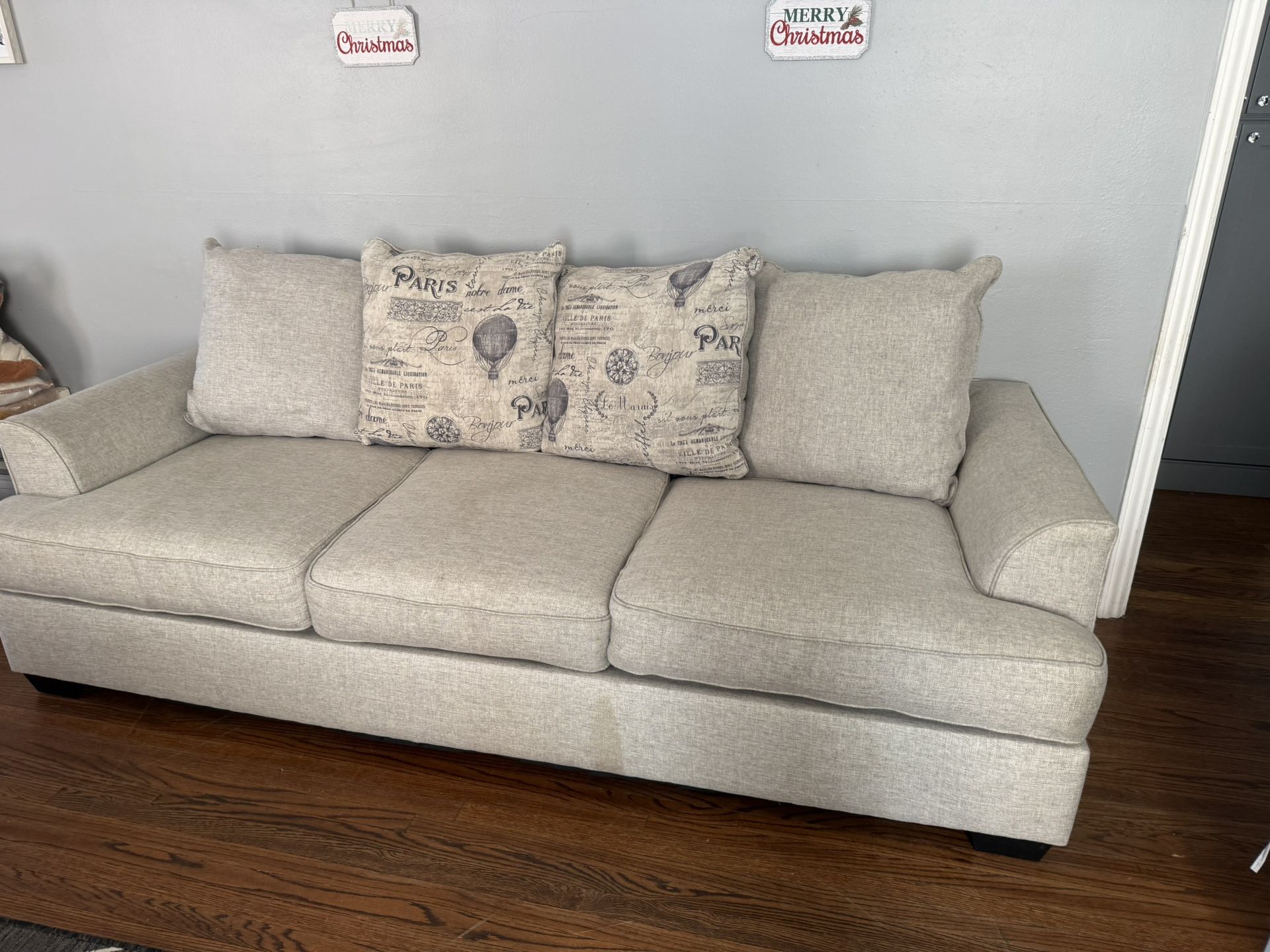 Sofa Set