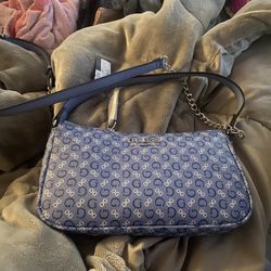 Guess Purse 