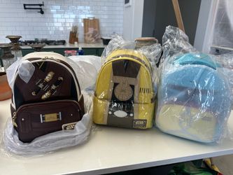 STARWAR LOUNGEFLY BACKPACK LIMITED EDITION WALT DISNEY WORLD $125