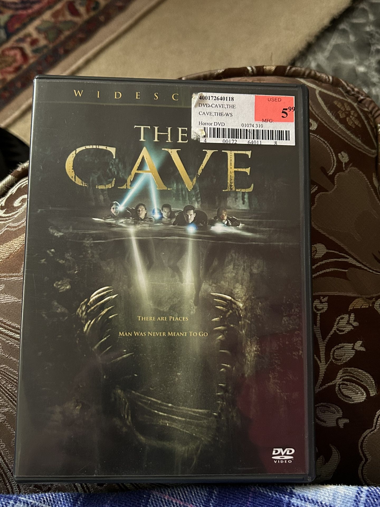 Free!!!Vintage 2005 The Cave ( Horror) Movie