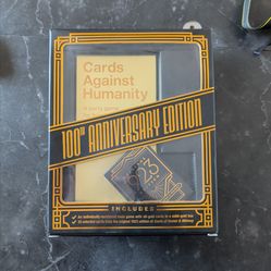 Cards Against Humanity 100th Anniversary Edition - Gold Foil