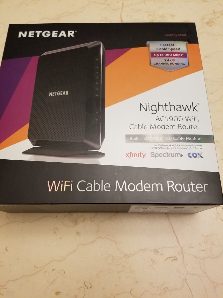 Netgear , Nighthawk AC 1900 WiFi Cable Modem Router