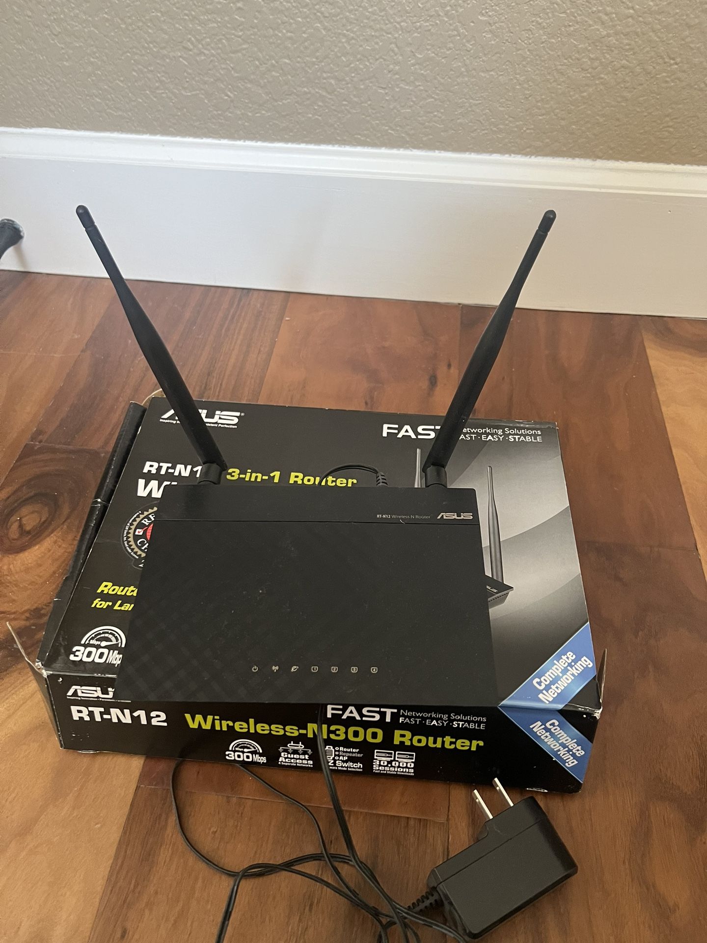 ASUS 3-in-1 Wireless n300 Router/AP/Range Extender