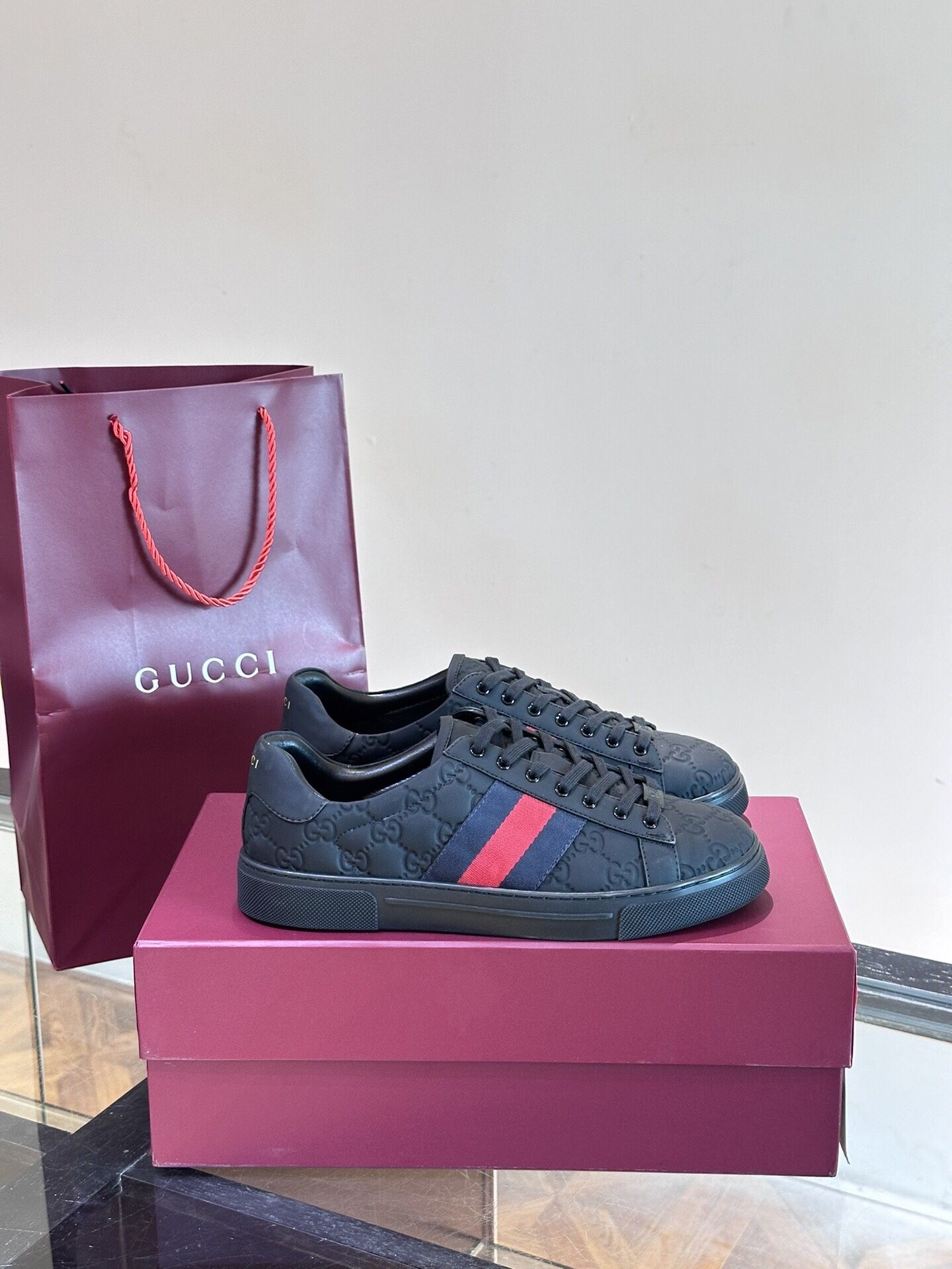 Gucci GG Men’s Shoes With Box 2024