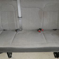 2006 Chevy Express Passenger Van Seats