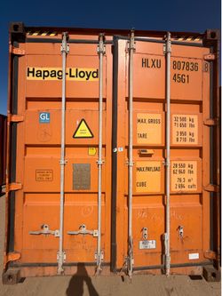 Storage shipping containers