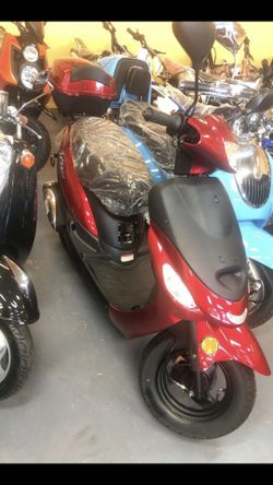 49cc Tao Tao scooter brand new on sale