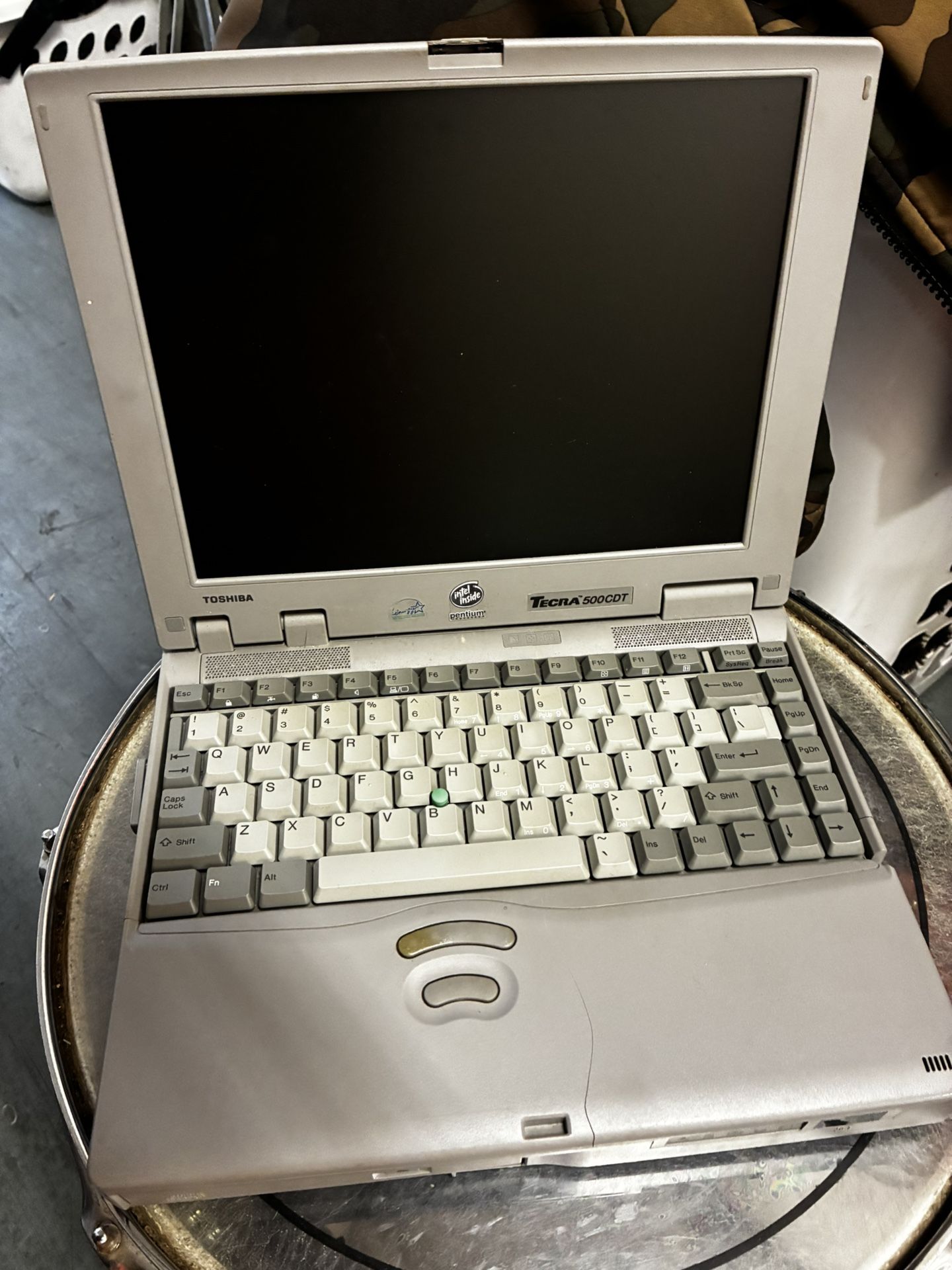 Vintage Toshiba Laptop Tecra 500 CDT