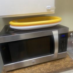 Kenmore microwave Large 