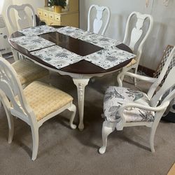 Lovely Dining Table And Chairs 