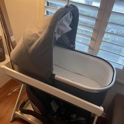 Uppababy Bassinet