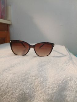 Burberry women's sunglasses