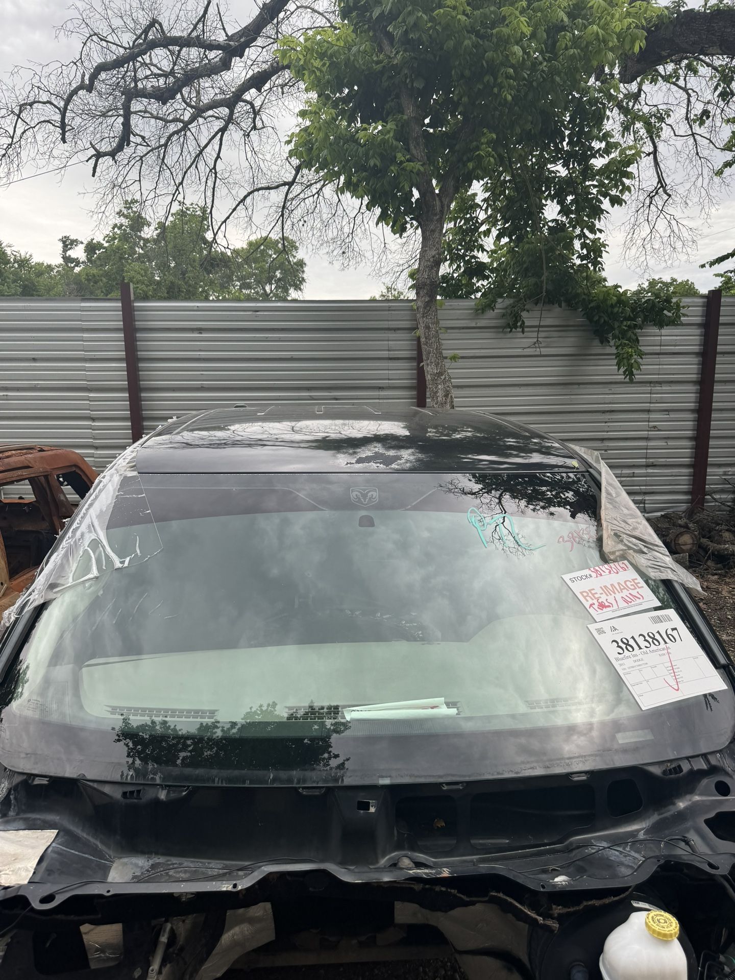 Front Windshield Dodge RAM 1(contact info removed)