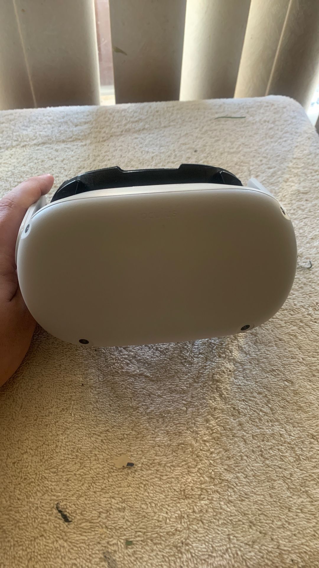 Quest 2 With Charger (only Headset)