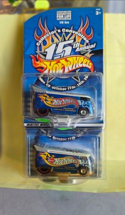 2 Hot Wheels Convention Vw Buses W/ Variance