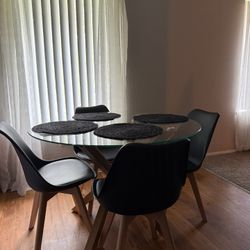 Dinner Table 