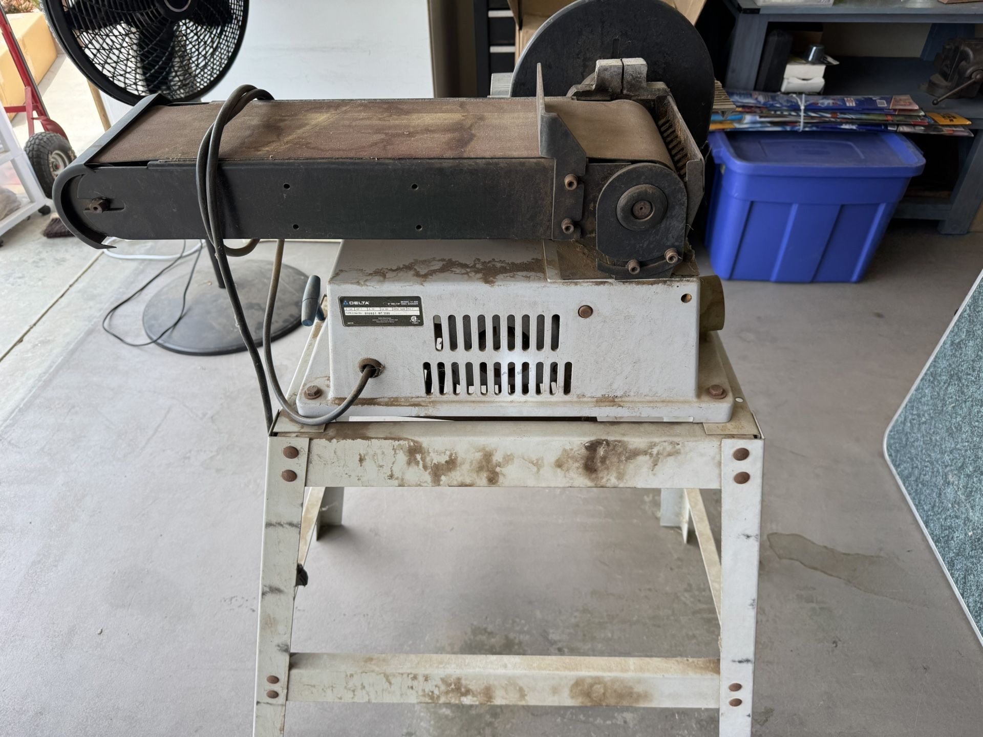 DELTA 31-695 6" BELT / 9" DISC SANDER