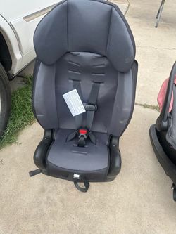 Gray Convertible Child Car Seat