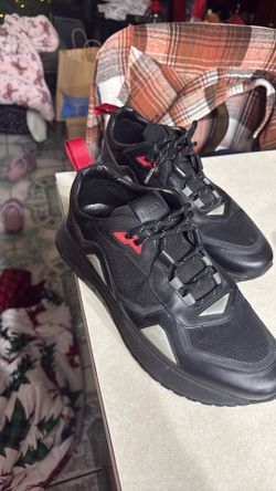 hugo boss  men  size 44 brand new