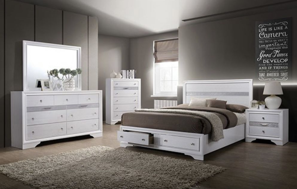 White  4 piece bedroom set  Queen size bed, nightstand, dresser, and mirror. 